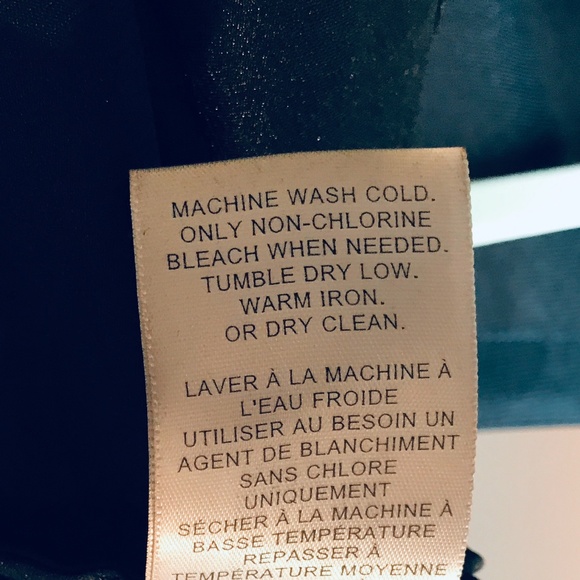 Blk Top with Side Zipper & Rolled Collar in Back - Picture 5 of 5